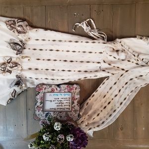 EUC Guess ruffled boho dress, size M